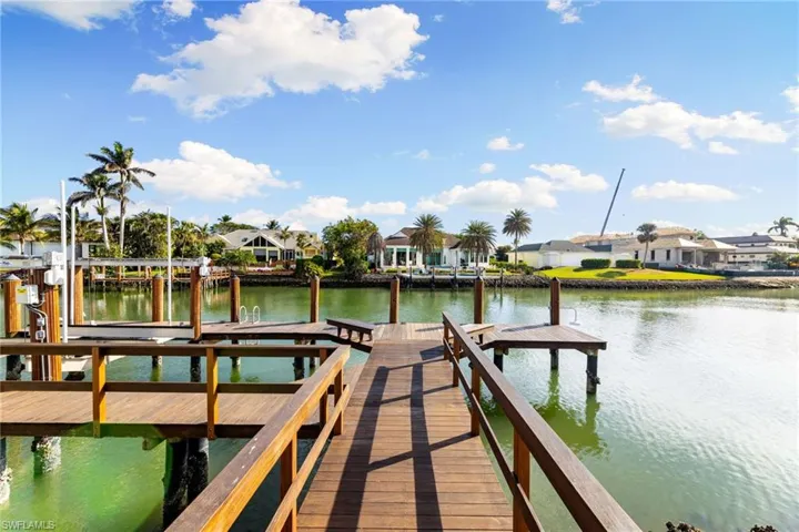 3455  Gin  LN, Naples, FL 34102