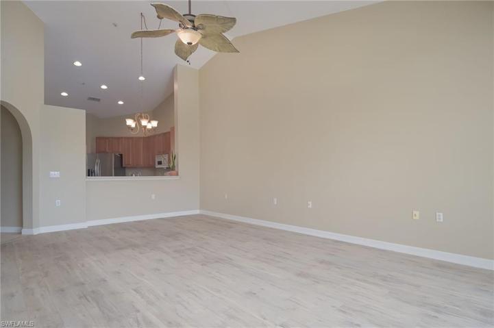 3061  Driftwood  WAY, NAPLES, FL 34109