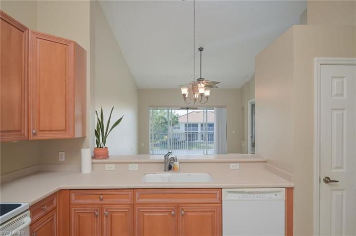 3061  Driftwood  WAY, NAPLES, FL 34109