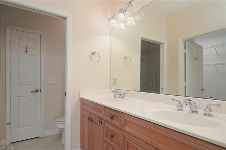 3061  Driftwood  WAY, NAPLES, FL 34109