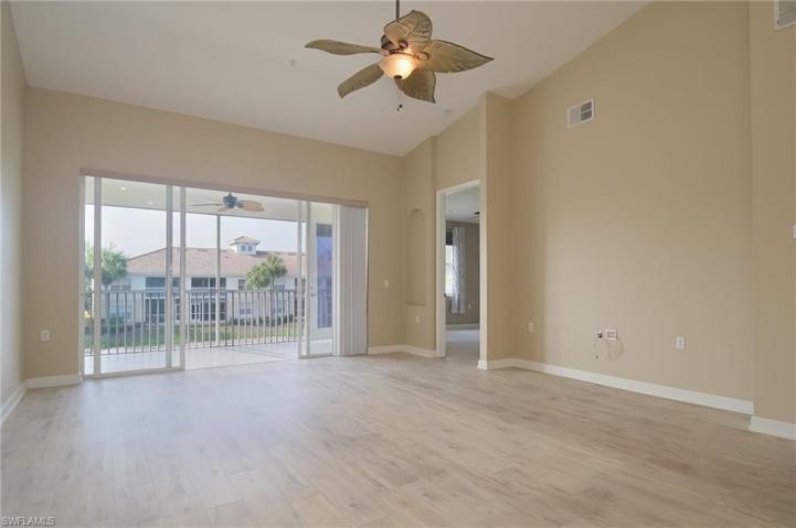 3061  Driftwood  WAY, NAPLES, FL 34109