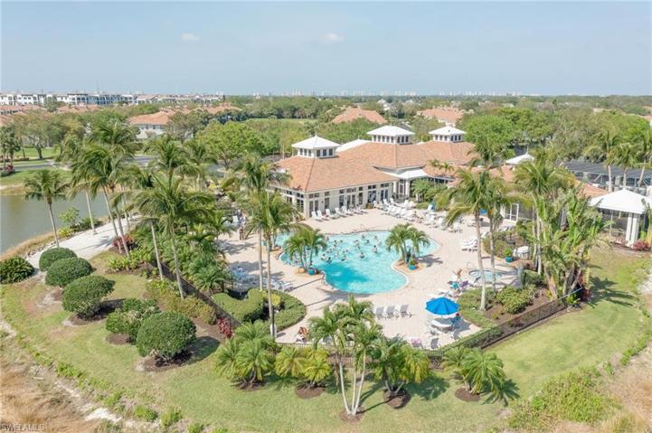 3061  Driftwood  WAY, NAPLES, FL 34109