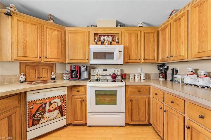 5150  Forest Park  DR, North Fort Myers, FL 33917