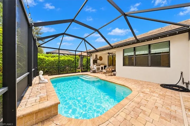 7670 Jacaranda Ln, Naples, Florida 34114