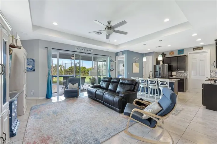 1209 Sw 33rd Ter, Cape Coral Fl 33914