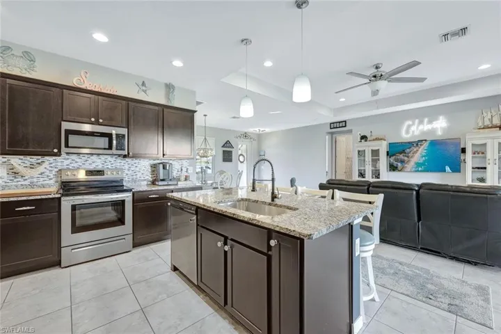 1209 Sw 33rd Ter, Cape Coral Fl 33914