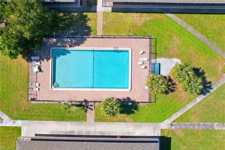 3325  Airport N RD, Naples, FL 34105