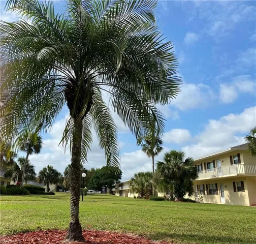 3325  Airport N RD, Naples, FL 34105