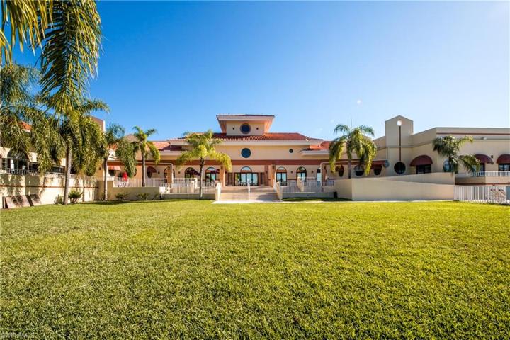 3616  Sabal Springs  BLVD, NORTH FORT MYERS, FL 33917
