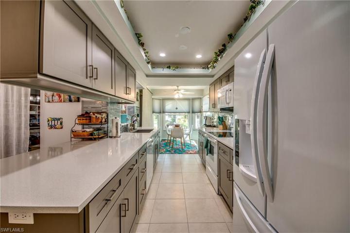 3616  Sabal Springs  BLVD, NORTH FORT MYERS, FL 33917