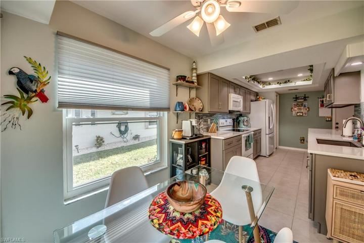 3616  Sabal Springs  BLVD, NORTH FORT MYERS, FL 33917