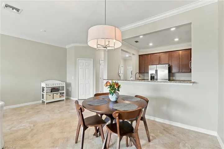 2652 Blossom Way, Naples, Florida 34120