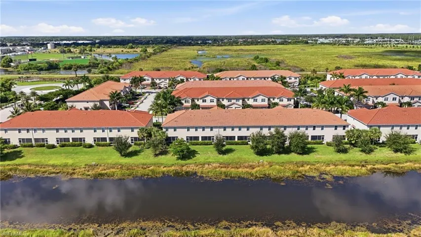 2652 Blossom Way, Naples, Florida 34120