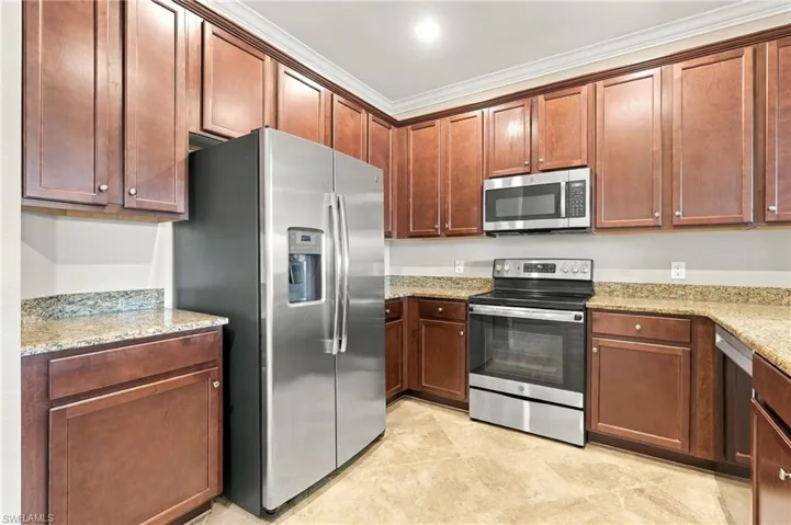 2652 Blossom Way, Naples, Florida 34120