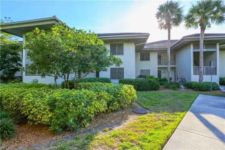 3611 Wild Pines Dr 202, Bonita Springs, Florida 34134