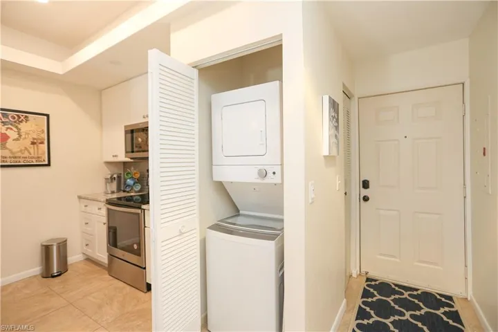 3611 Wild Pines Dr 202, Bonita Springs, Florida 34134