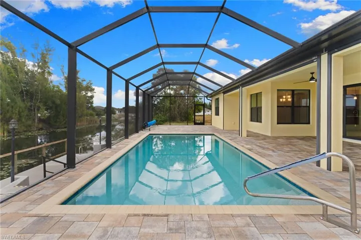 Swimming pool is heated with salt system