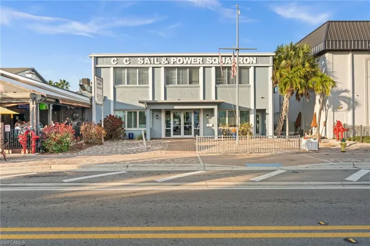 917 SE 47th Terrace! A Landmark Two-Story Commercial Building