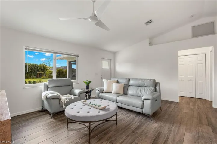 25201  Killdeer  DR, Bonita Springs, FL 34135