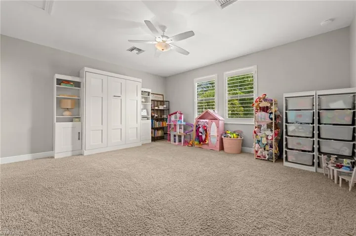 4115 Raffia Dr, Naples, Florida 34119