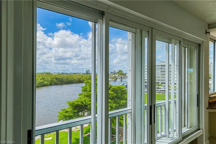 Secondary lanai