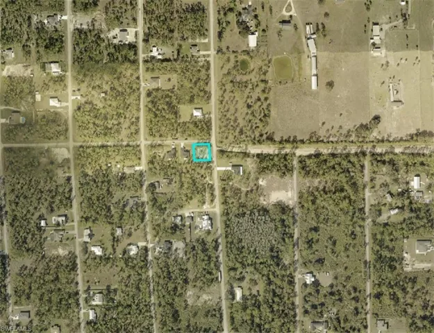 3406 E 22nd  ST, Alva, FL 33920