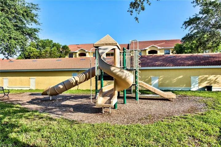 4610 Saint Croix Ln # 1016, Naples Fl 34109