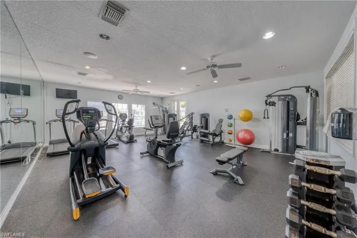 4610 Saint Croix Ln # 1016, Naples Fl 34109