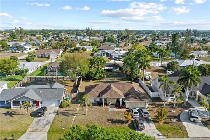 309 SE 18th  ST, Cape Coral, FL 33990