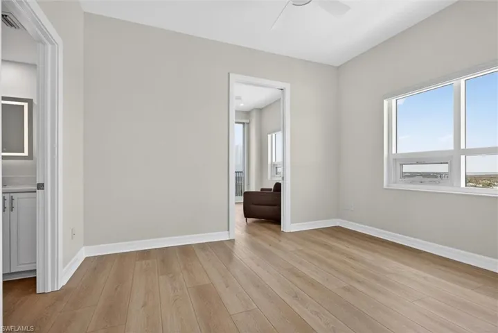 In-suite_BR_wo_virtual_staging