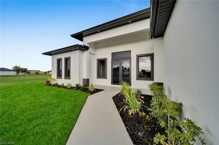 1617 NW 7th  PL, Cape Coral, FL 33993