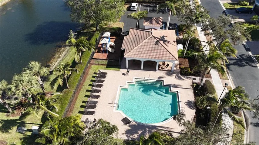 Birds eye view of clubhouse and pool