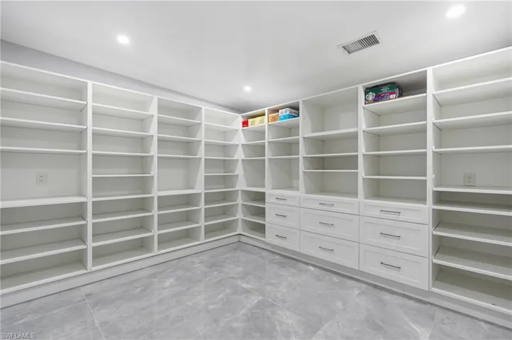 4837 Tarpon Ave, Bonita Springs, Florida 34134