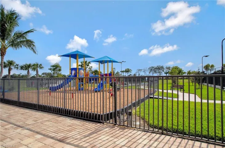 14688 Cantabria Dr, Fort Myers, Florida 33905