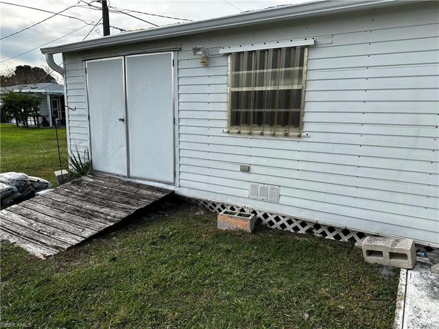 air conditioned shed/workshop