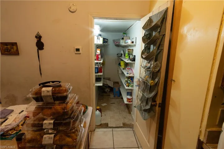 3750  Guilford  RD, Naples, FL 34112