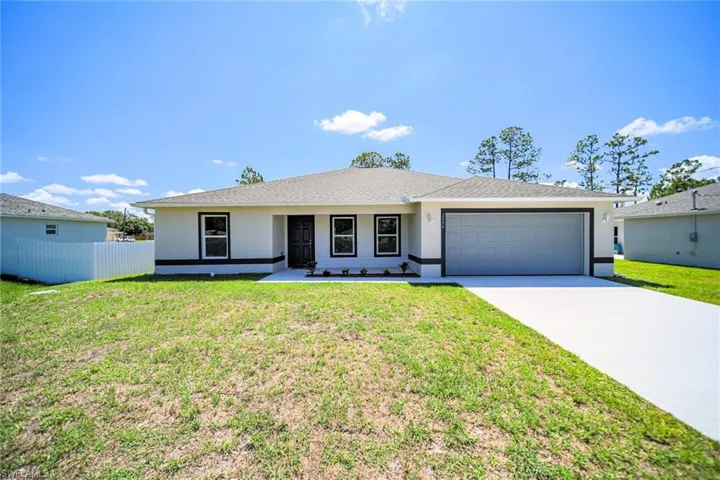 Brand New Constructions 3 Bedroom/2 Bathroom/2 Car Garage Home In Greenbriar!
