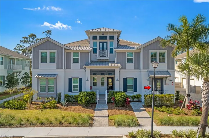 Attractive curb appeal.