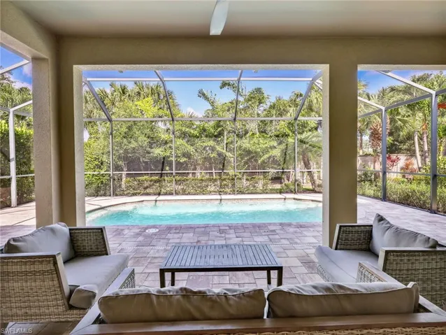 8451 Palacio Ter W, Naples, Florida 34114