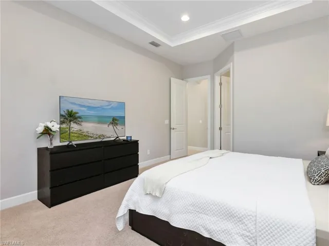 8451 Palacio Ter W, Naples, Florida 34114