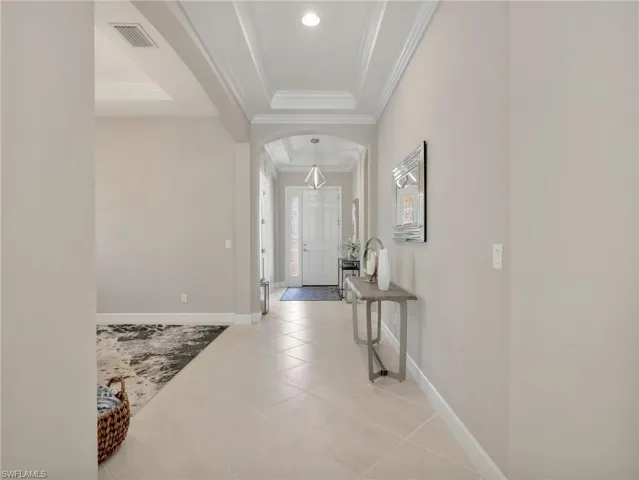 8451 Palacio Ter W, Naples, Florida 34114