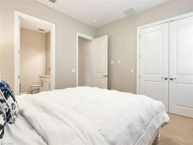 8451 Palacio Ter W, Naples, Florida 34114