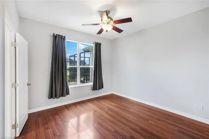 305 Ne 13th Ter, Cape Coral Fl 33909