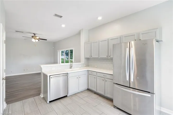 305 Ne 13th Ter, Cape Coral Fl 33909