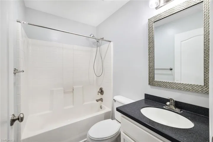 305 Ne 13th Ter, Cape Coral Fl 33909
