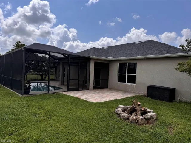 305 Ne 13th Ter, Cape Coral Fl 33909