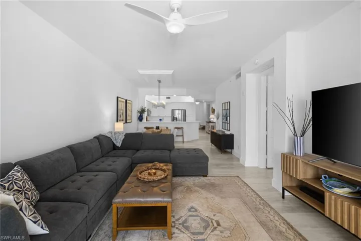 400 Flagship Dr 1104, Naples, Florida 34108