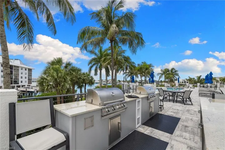 400 Flagship Dr 1104, Naples, Florida 34108