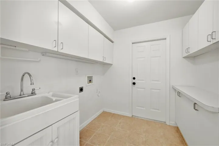 Laundry with Sink