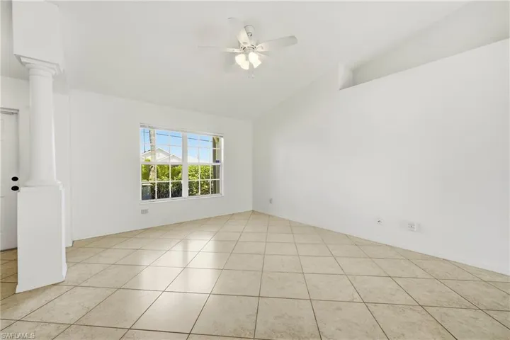 2017 5th Pl, Cape Coral, Florida 33909